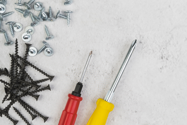 gipszkaron dübel és csavar